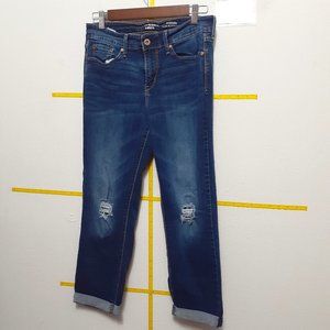 Levi Modern Slim Cuffed Distressed Boyfriend Jean